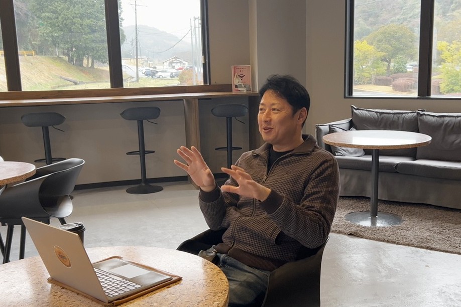 ターゲット拡大の提案と売上回復について話す九谷直樹氏